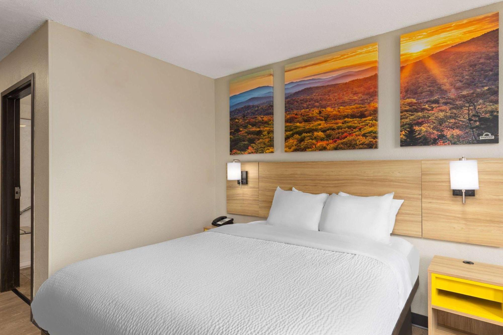 Days Inn By Wyndham Glasgow Exteriér fotografie