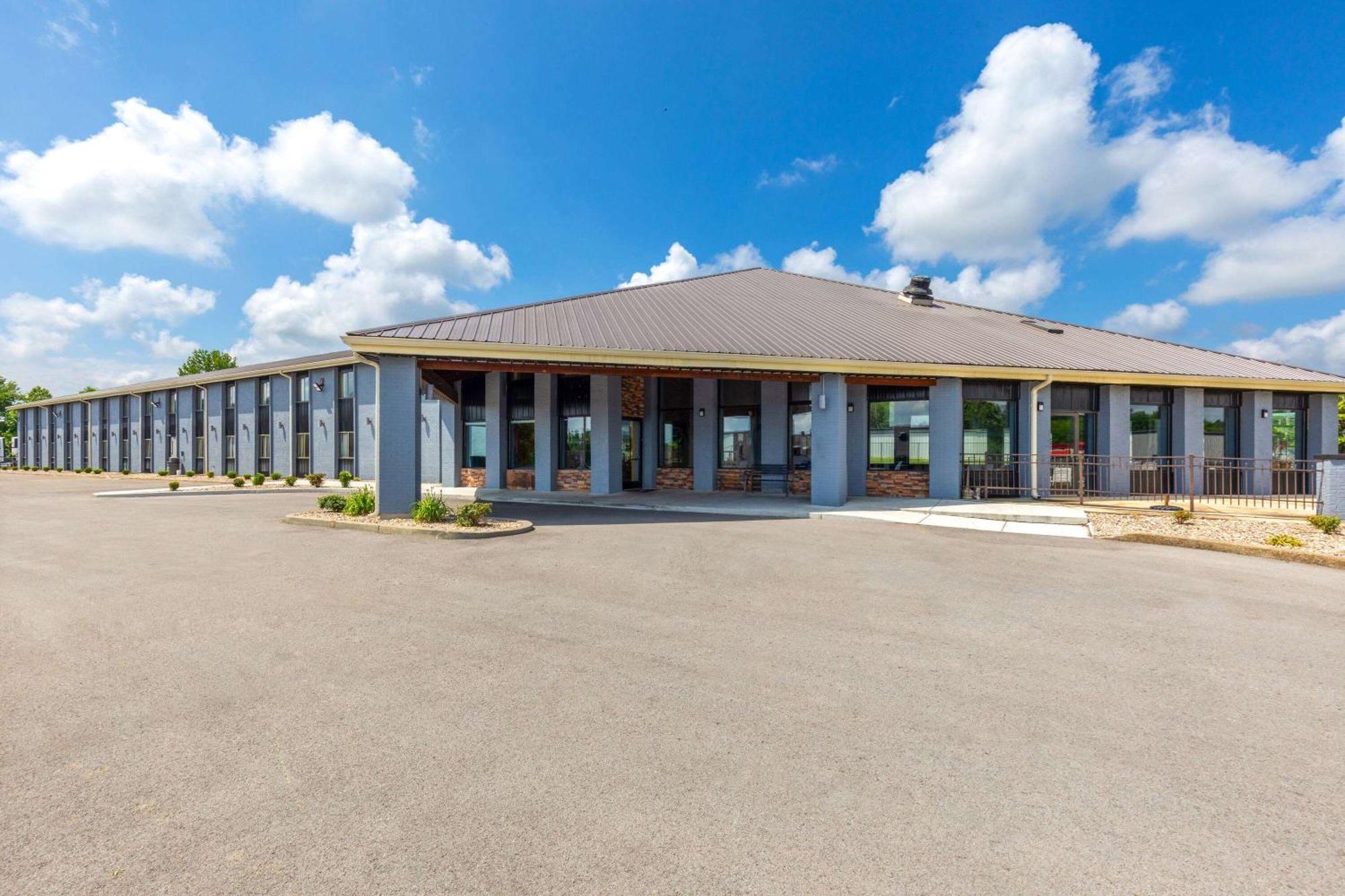 Days Inn By Wyndham Glasgow Exteriér fotografie